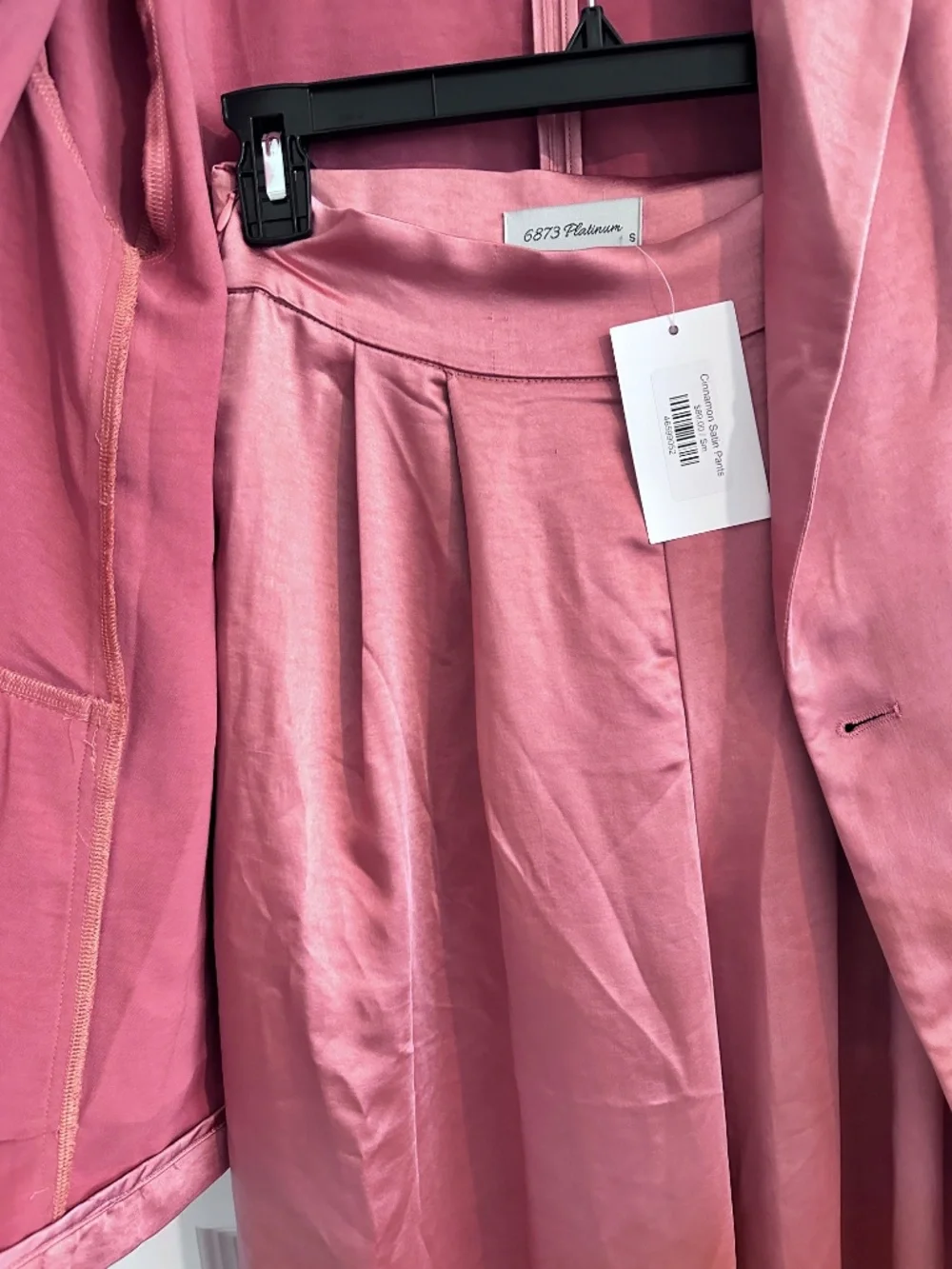 Boutique Satin Blazer Set - Pink - Size Small - Picture 2 of 9